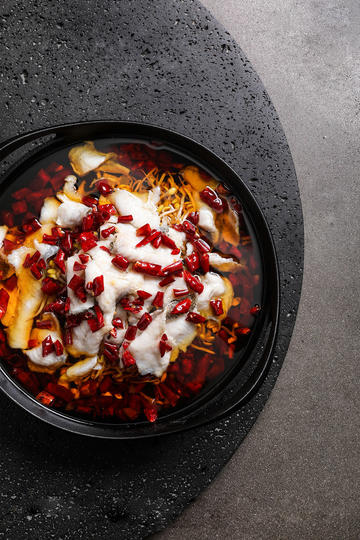 李雯雯回应夺冠后将教练举起来
